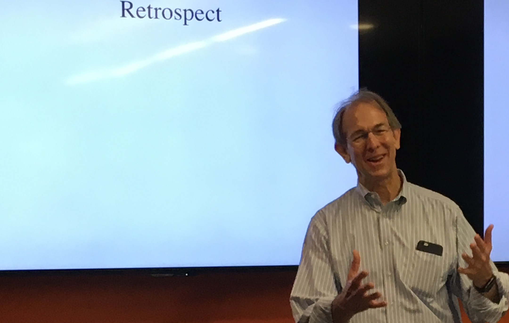 Ron Lichty explaining retrospectives in agile class